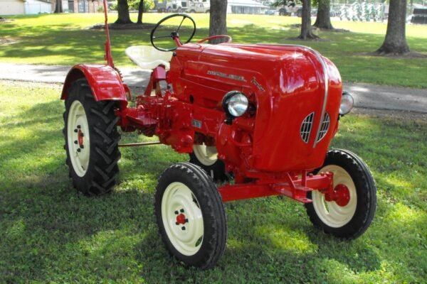 1960 Porsche-Diesel Junior 108L Tractor
