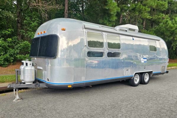1978 Airstream International Land Yacht Ambassador